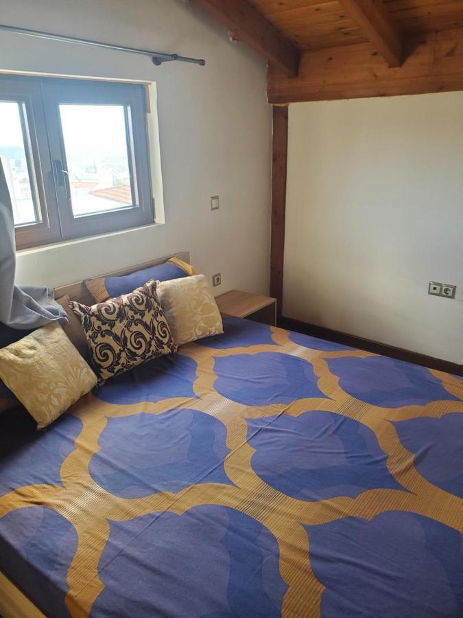 Σοφιτα Φερεσ Apartment Pherrai Bagian luar foto