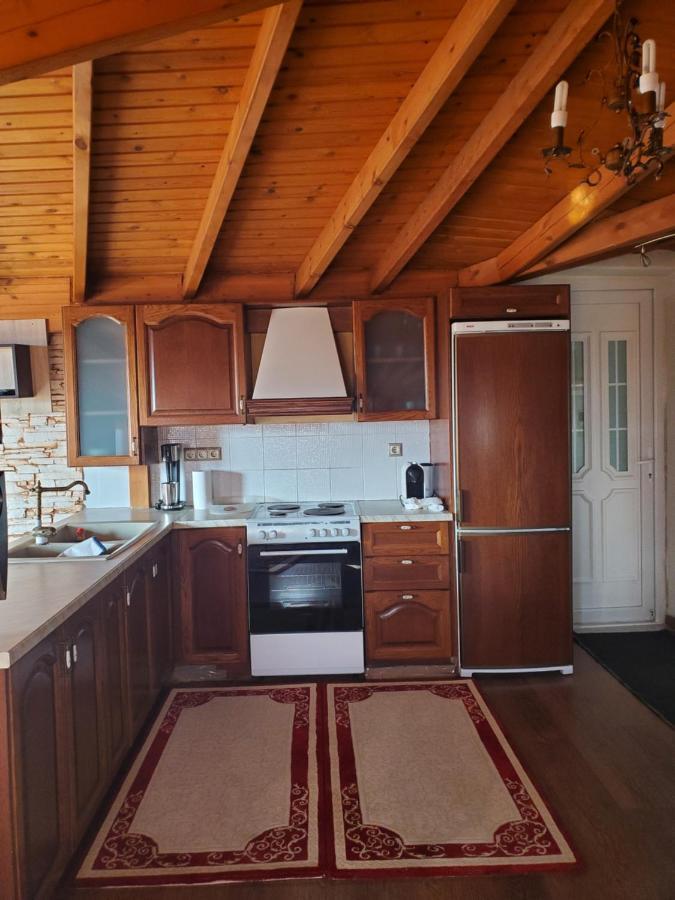 Σοφιτα Φερεσ Apartment Pherrai Bagian luar foto
