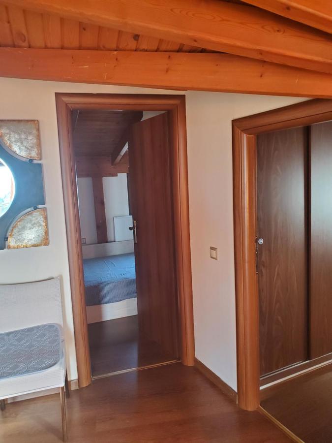 Σοφιτα Φερεσ Apartment Pherrai Bagian luar foto