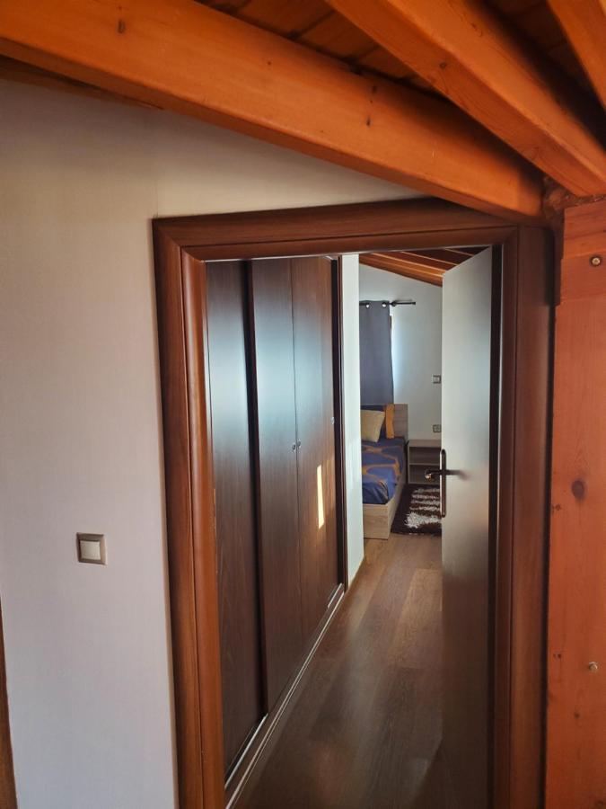 Σοφιτα Φερεσ Apartment Pherrai Bagian luar foto