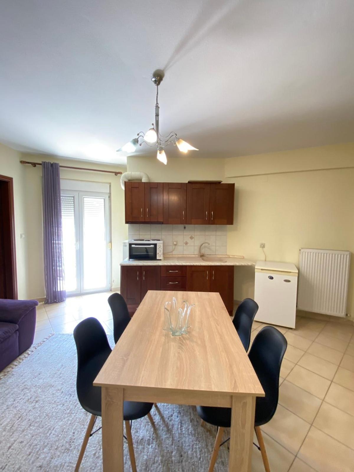 Σοφιτα Φερεσ Apartment Pherrai Bagian luar foto