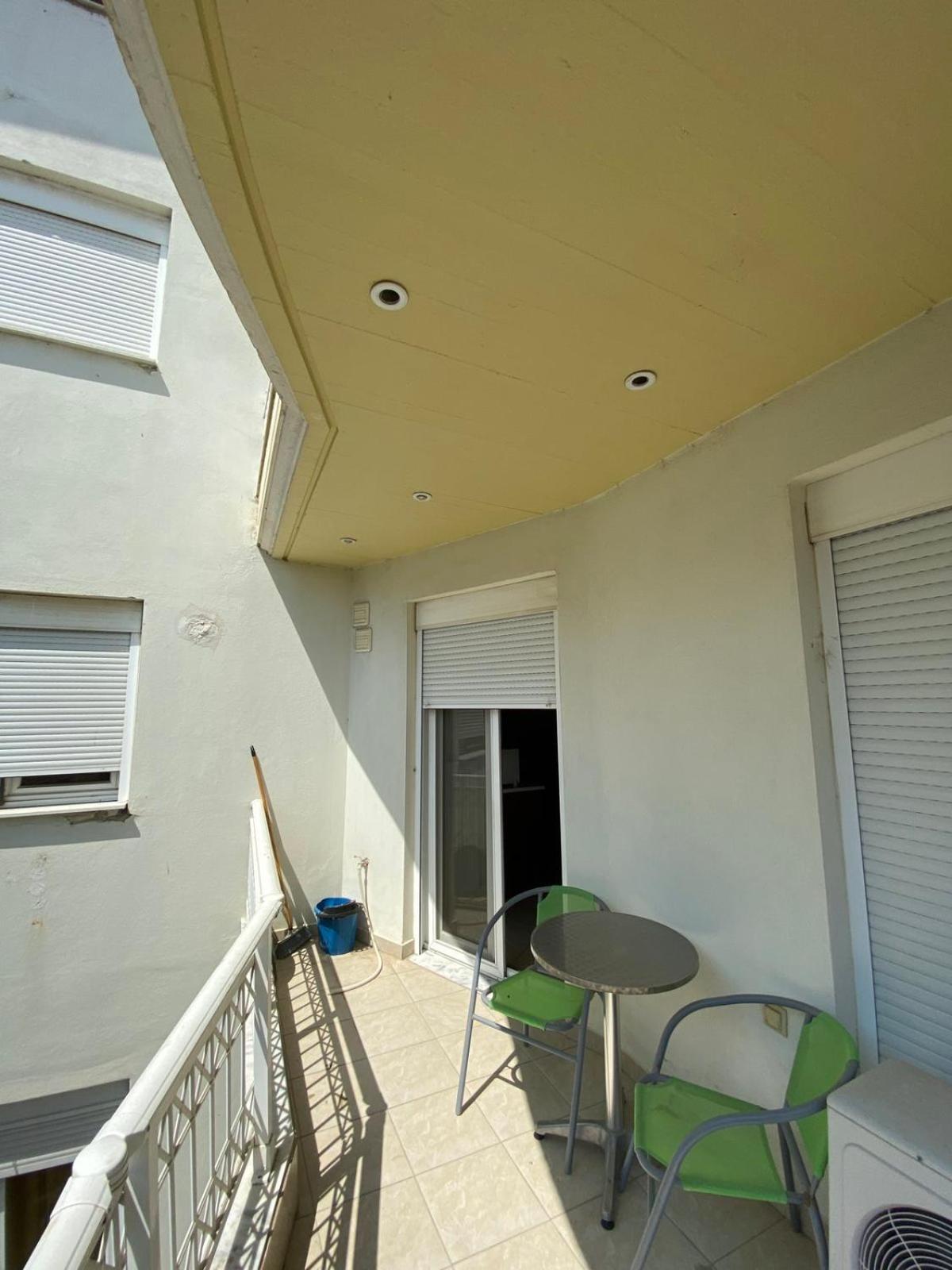 Σοφιτα Φερεσ Apartment Pherrai Bagian luar foto