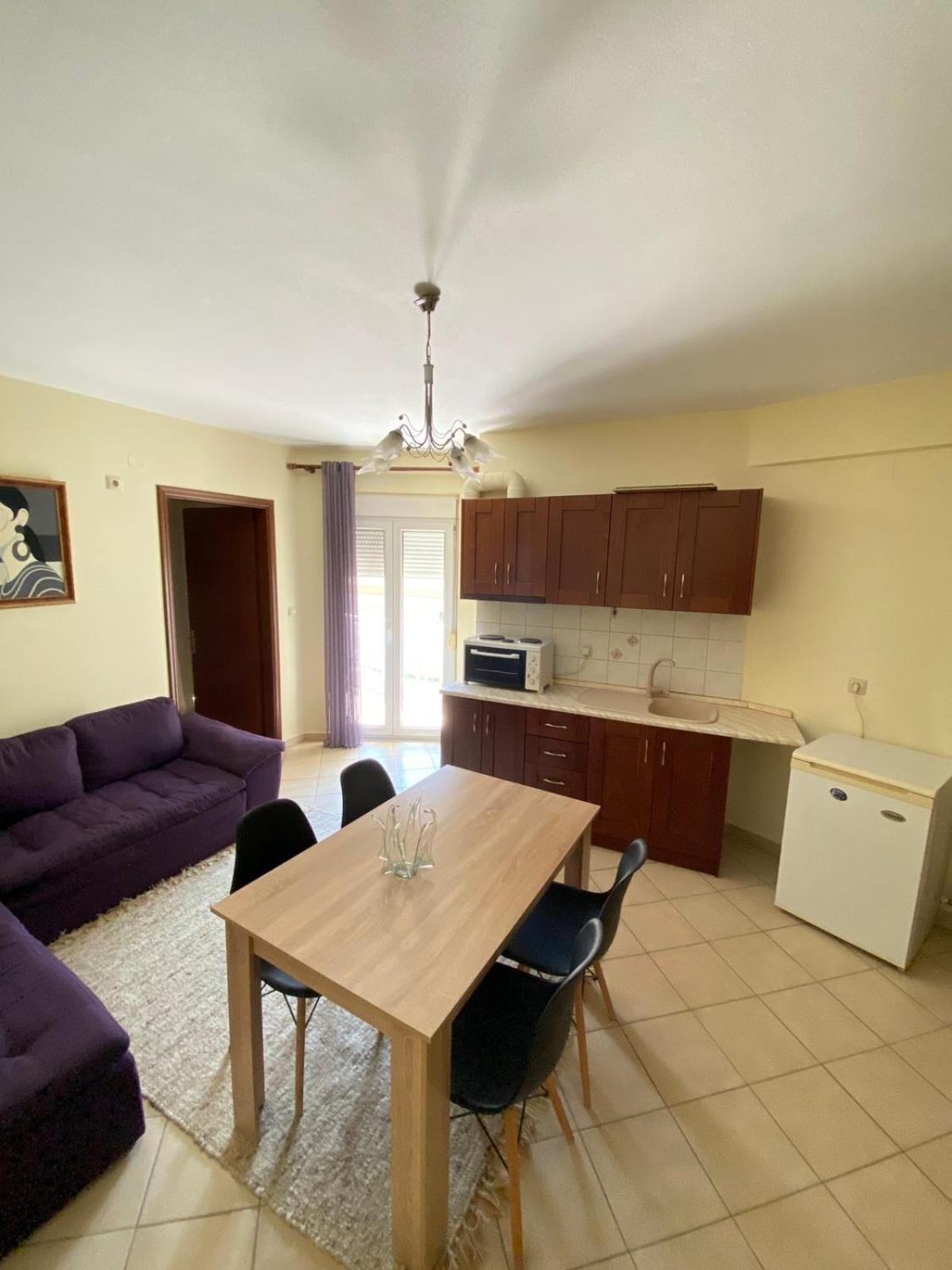 Σοφιτα Φερεσ Apartment Pherrai Bagian luar foto