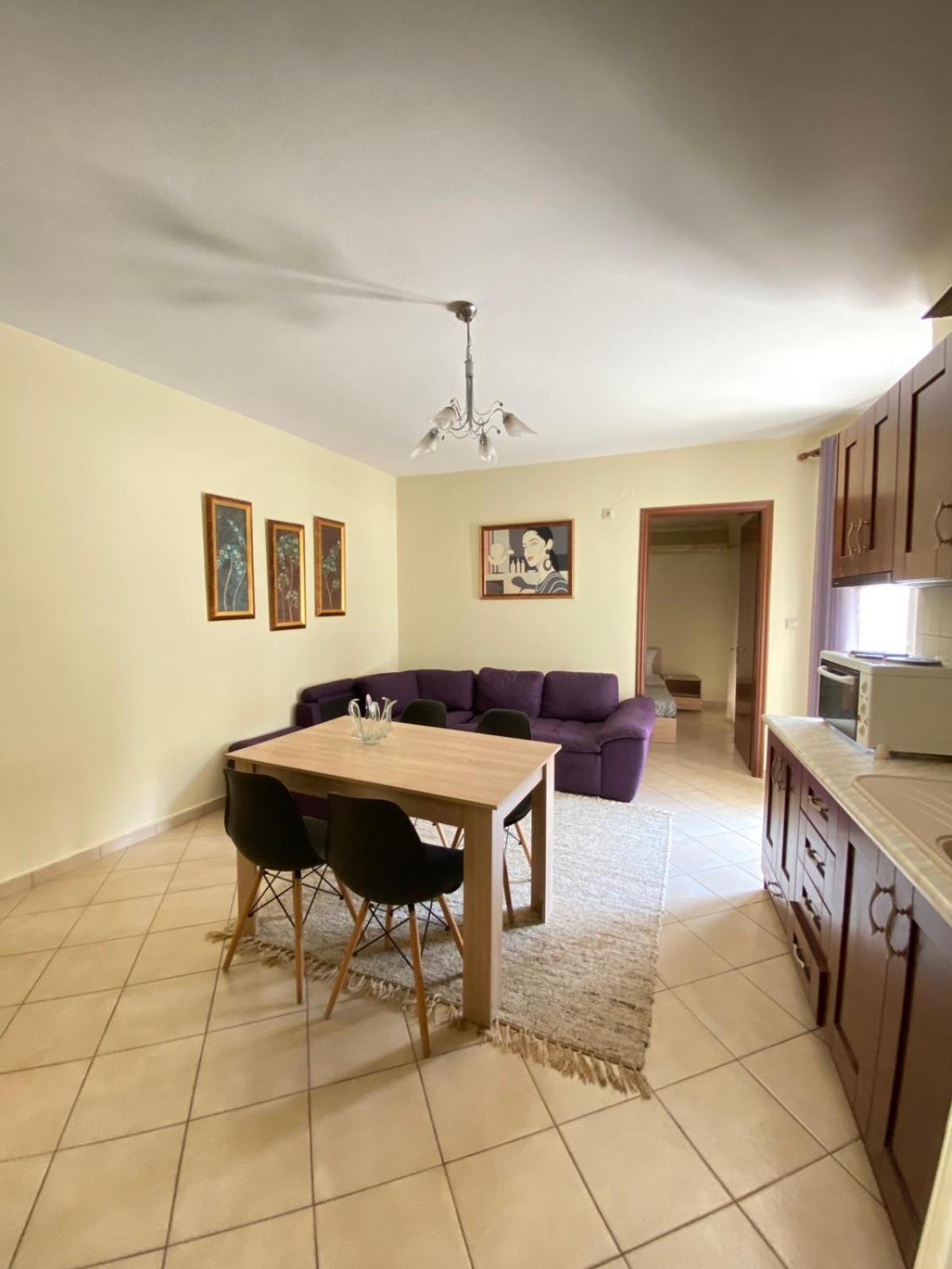 Σοφιτα Φερεσ Apartment Pherrai Bagian luar foto